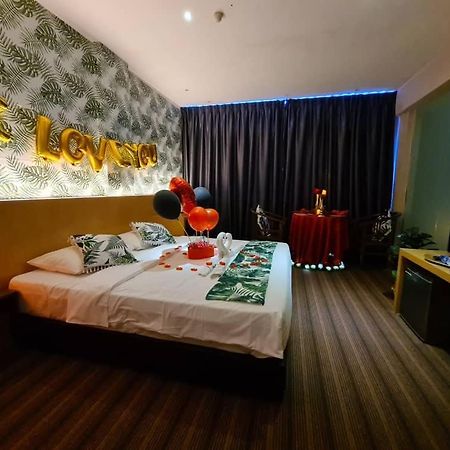 Grandeur Hotel And Spa Malacca Kültér fotó
